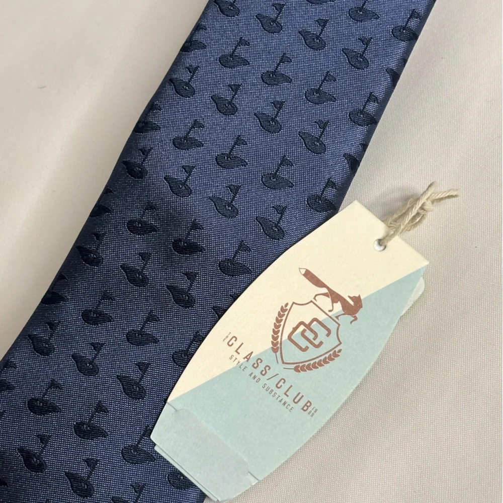 NEW! Class Club Navy Boys Necktie with Golf Design - Picture 1 of 2